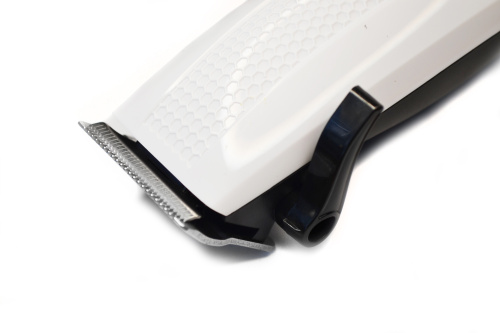 Машинка для стрижки Vitek VT-2516. фото 7